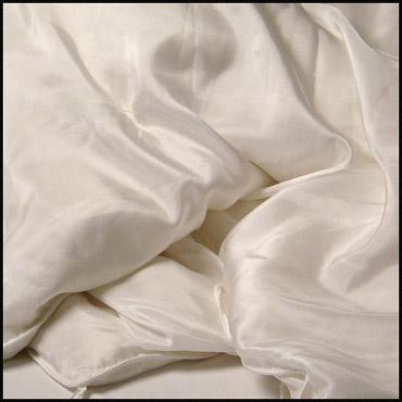 silk翻译过来就是丝绸的意思   