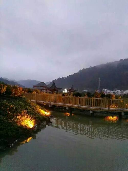 正安县瑞溪镇水车坝迷人风光!