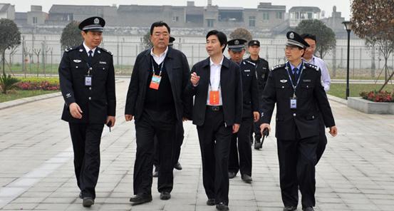 湖南省监狱管理局的领导班子是谁?