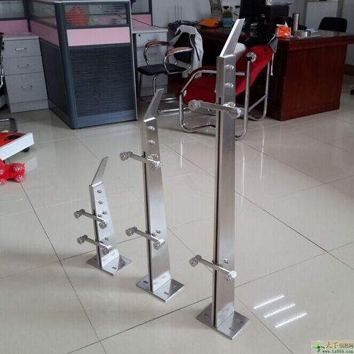 不锈钢立柱
