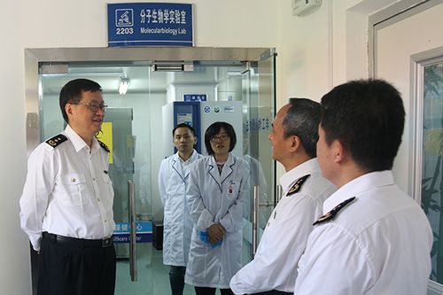 张际文 重要活动    2月18日至20日,海关总署副署长张际文到海南调研