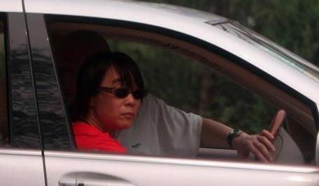 揭秘葛优和妻子贺聪的婚姻生活 老婆是醋坛子