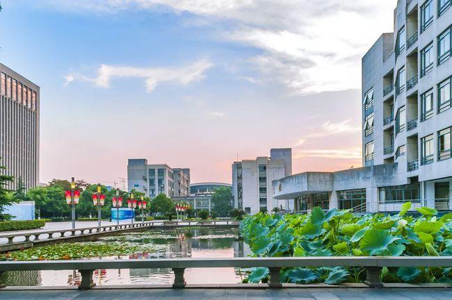 浙江水利水电学院