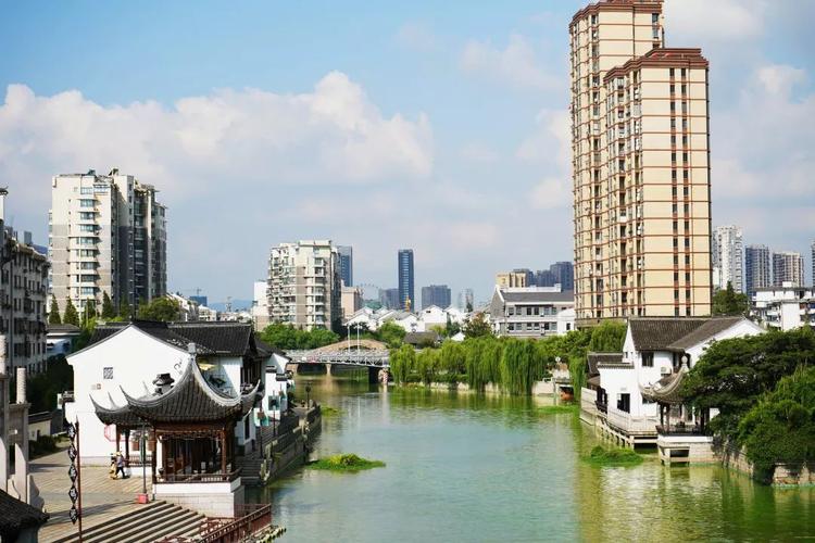 蝶变·70而动,城市新蝶变,湖州,红旗路