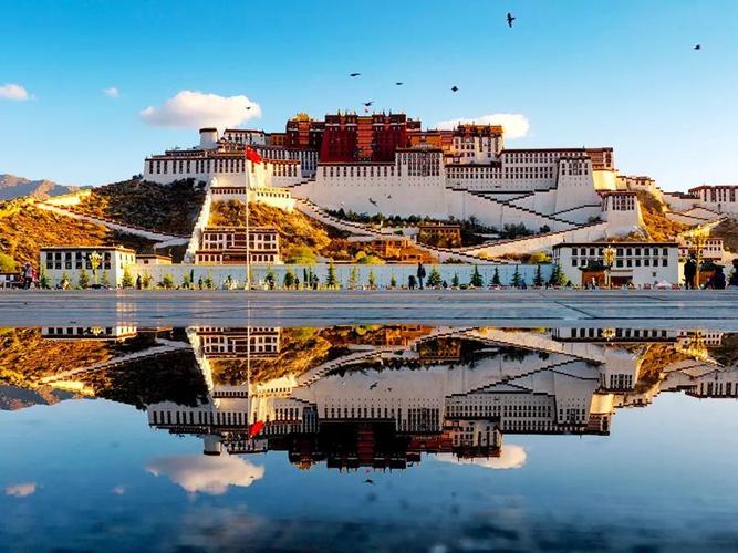 中国最美的12个地方,去过一半此生无憾,你去过几个?