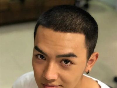 男生寸头怎么剪好看 后头扁平适合剪寸头吗