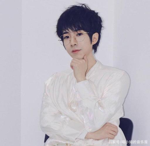 继《琵琶行》之后,奇然与沈谧仁再唱诗歌曲目,为高考