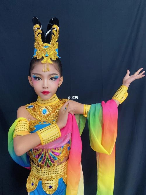 敦煌儿童舞台妆_遇见美妆学院_舞台妆_母婴_婴童时尚