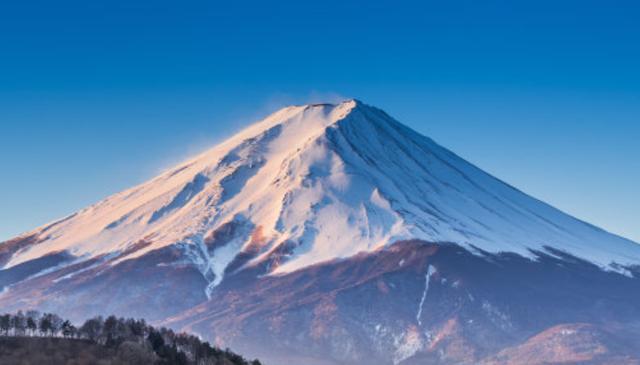 如果富士山爆发会怎样岛国会沉没吗日本政府已制定避难计划