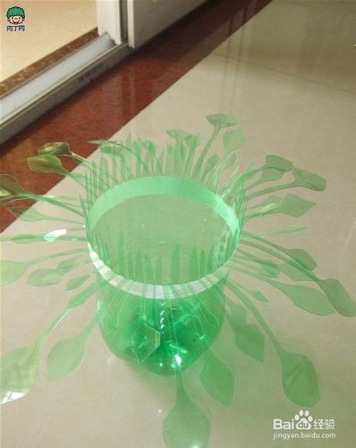如何用可乐塑料瓶做花瓶