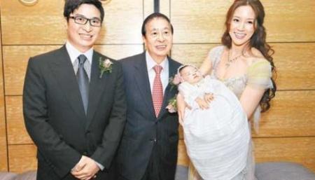 徐子淇休息半年后与李家城继续造人