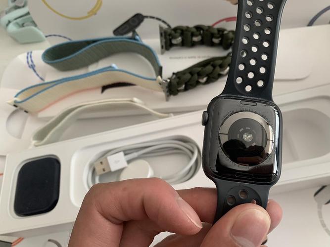 apple iwatch s4 国行gps 44mm