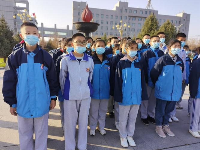 博乐市第九中学祭英烈活动