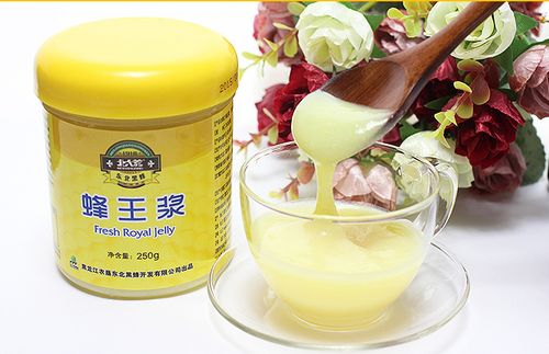 北大荒 蜂王浆春浆黑蜂天然蜂皇浆鲜王浆250g 顺丰冰袋发货 送雪蜜250