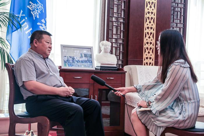 "詹国海介绍说,每年200万吨以上的常减压装置,一般民营企业不敢做.