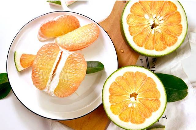 了一个地方—— 越 南 越南地处热带,自然盛产水果 芒果,椰子,菠萝蜜