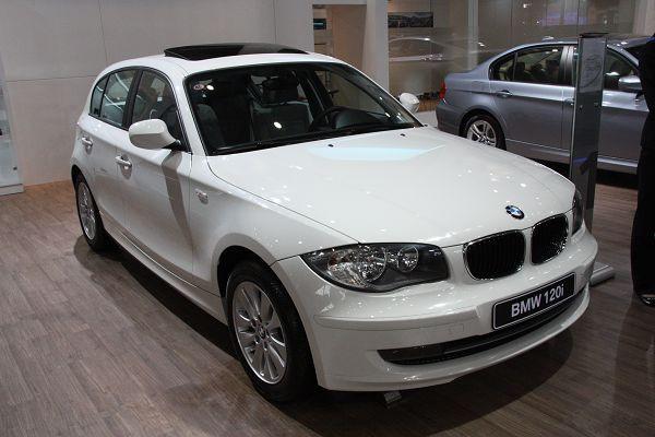 男 女 * 移动电话: * 所在地区: q微博年度车获奖车型 宝马120i