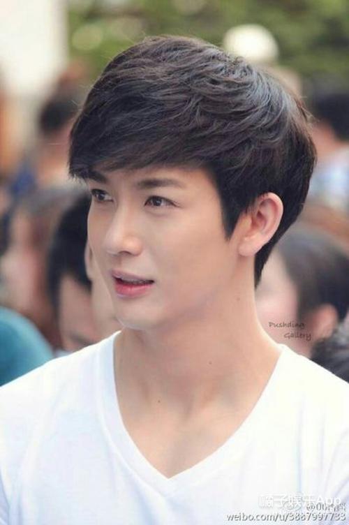 他是帅气的梨涡男神,他就是泰国人气偶像推哥——push