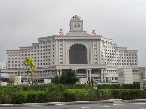 长春火车站的每一次蜕变,都见证了这座城市的发展.