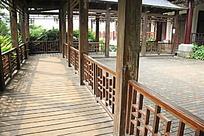 古典镂空栏杆走廊建筑
