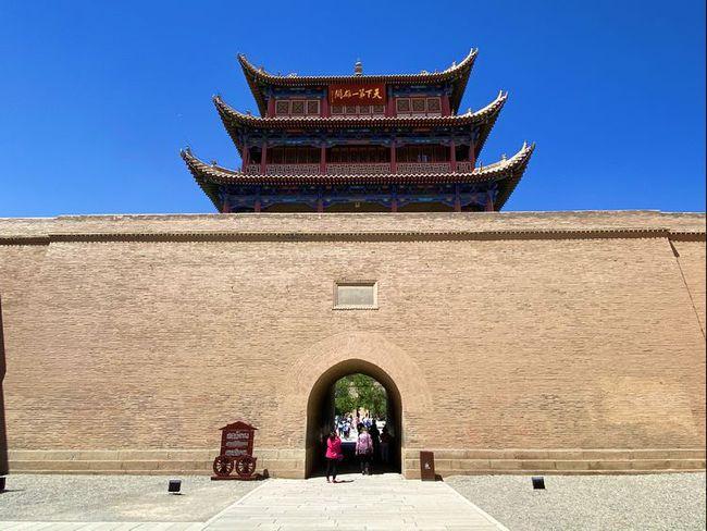 天下第一雄关甘肃嘉峪关