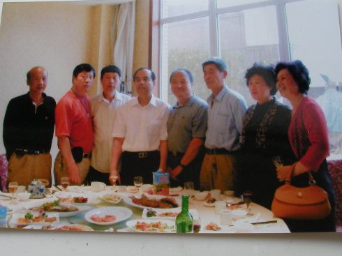 1966年沁水县第一批本县知青分别到端氏的苏庄大队.郑庄的东大.