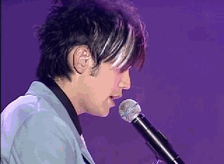 周杰伦生日前被拍喝奶茶!网友:昆凌二胎的肉都长你身上啦?