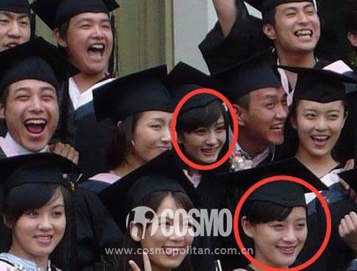 才知道你的毕业照丑哭了   两人当时读书的时候不仅是同班同学还是