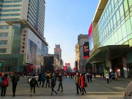 沈阳中街步行街的街景与夜景