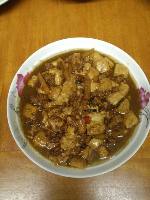 任文斌做的家常红烧肉末豆腐