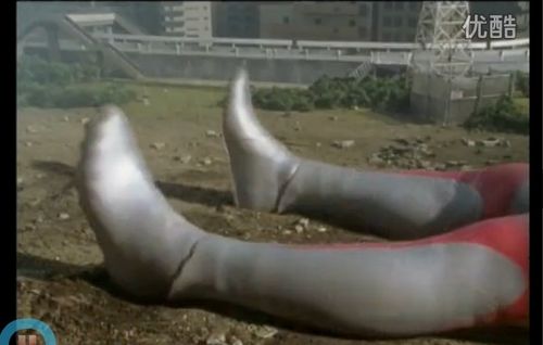 奥特曼的脚的图片(跪求)