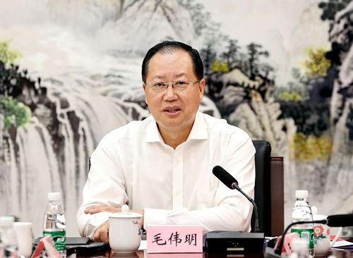 毛伟明在省政府驻京办调研时强调树好湖南形象广泛凝聚力量