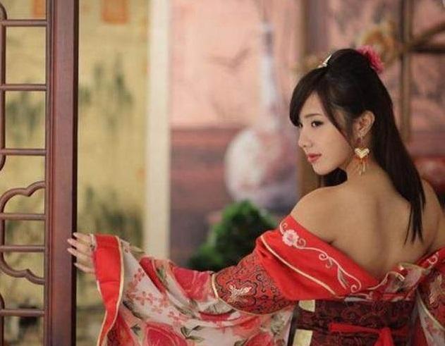 中国古代最贵的青楼女子普通人见一面倾家荡产太烧钱