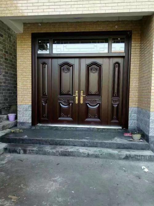 旺盛达别墅大门安装效果