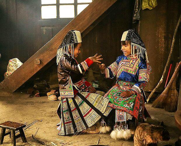 少数民族服饰-花瓣网|陪你做生活的设计师