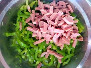 尖椒火腿馅饼