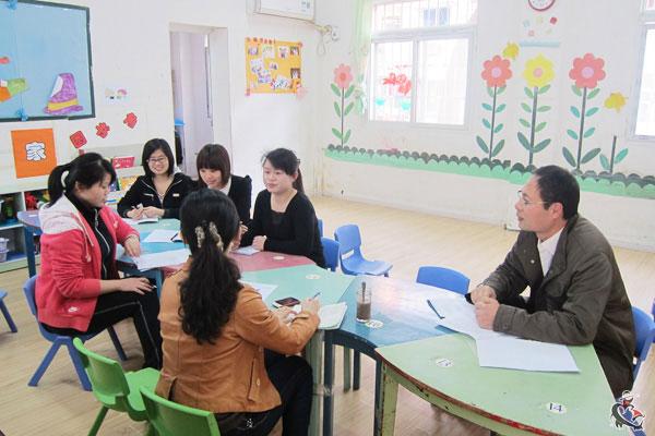 >> 幼儿园教师教学心得3篇_幼儿教师工作心得体会  幼师的主要工作