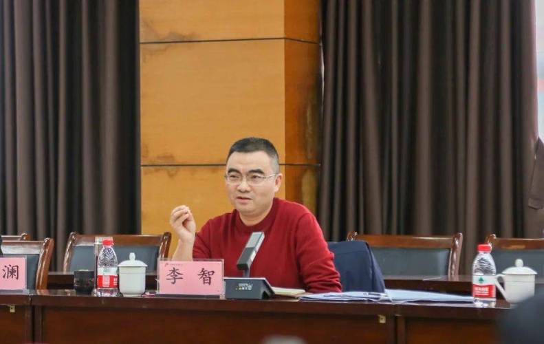 培育实用人才|李智一行调研龙门浩职业中学职业教育发展情况_南岸区