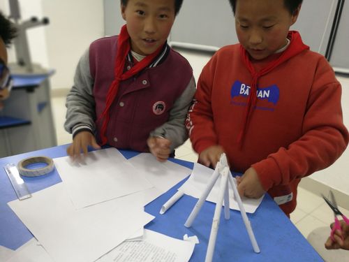 a4纸塔纸最高最稳的纸塔