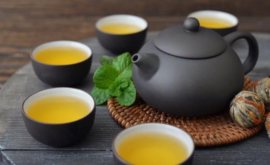 每天喝茶的好处哪些人不适合喝茶