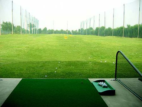高尔夫练习场