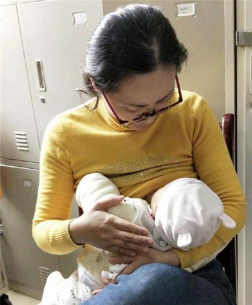 为什么有的产妇喂母乳才2个月就没奶,有的却能喂2年?女性该看看