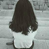 qq头像背影女生灰 qq头像女生背影