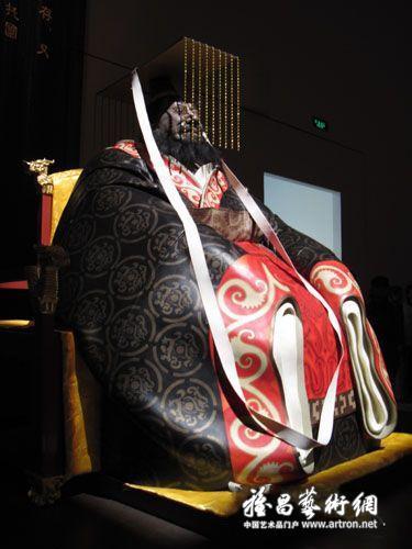 "王者之尊"田世信雕塑展展55件作品(图)