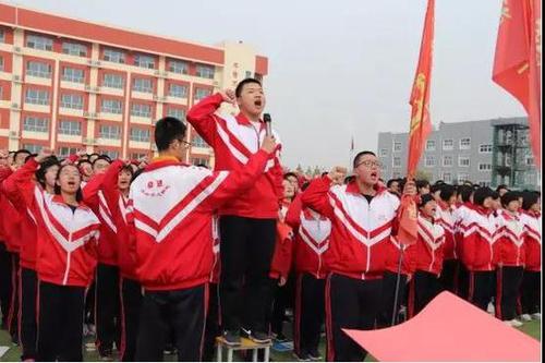 衡水十三中高三年级隆重举行班级挑战赛