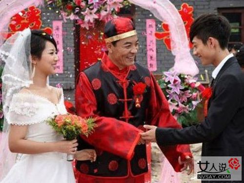 张一山和杨紫结婚照遭疯传