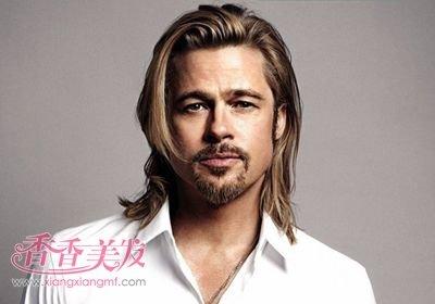 布拉德皮特中长发发型