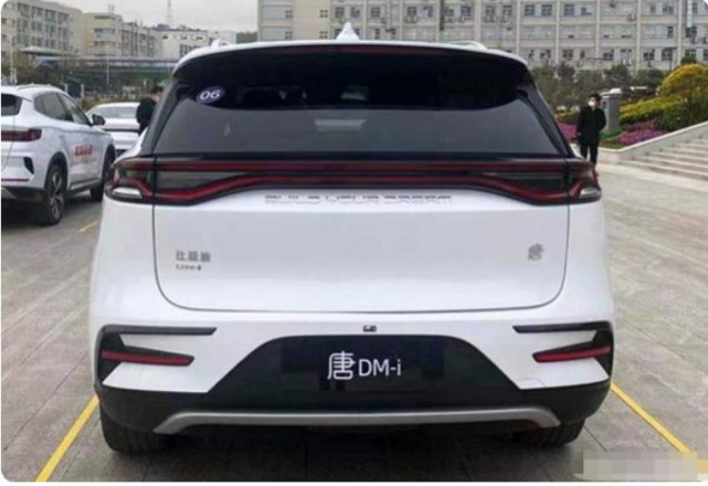比亚迪唐dmi本月上市,满油跑1050km,从湖南跑到广东
