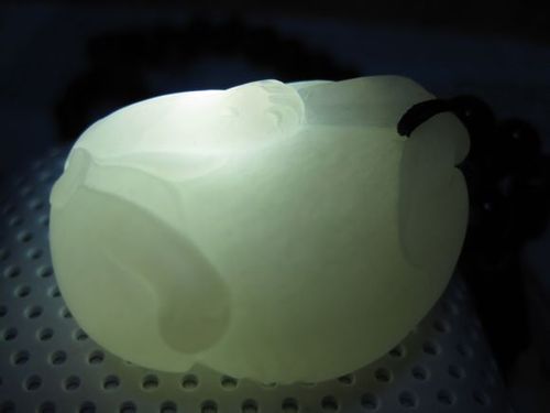 和田玉,俄玉,青海玉的区别以及照片对比