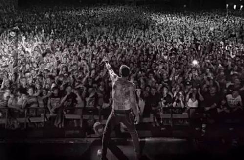 曾经见证linkin park的辉煌 如今送别chester